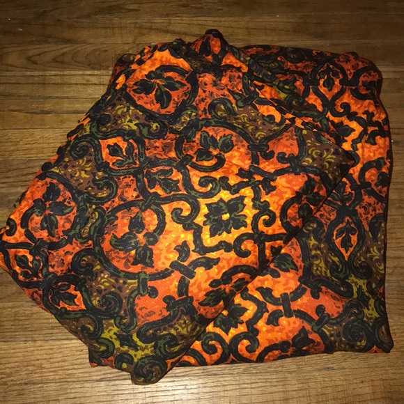 2 sets of certains - Picture 1 of 2